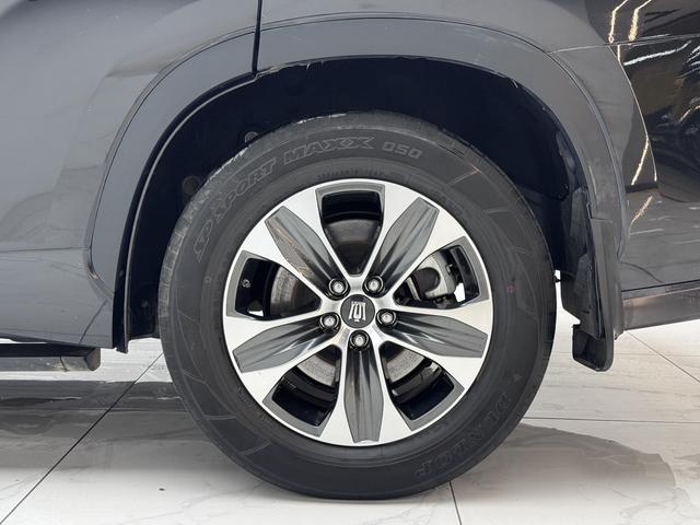 Toyota Crown 2021 thumb 7
