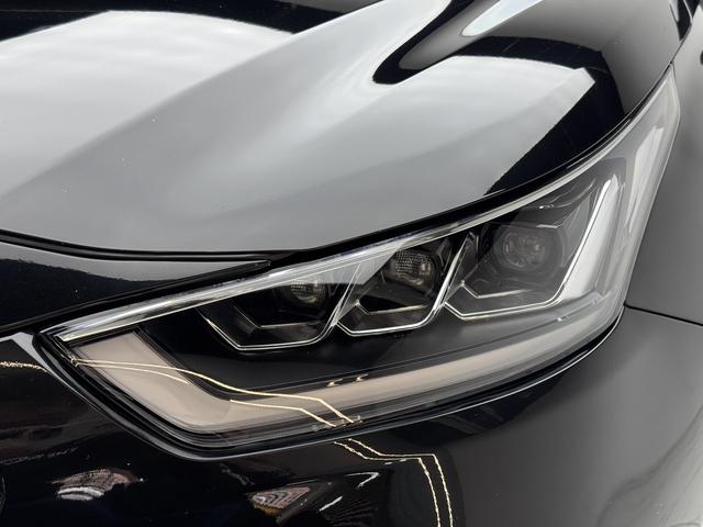 Toyota Crown 2021 thumb 10