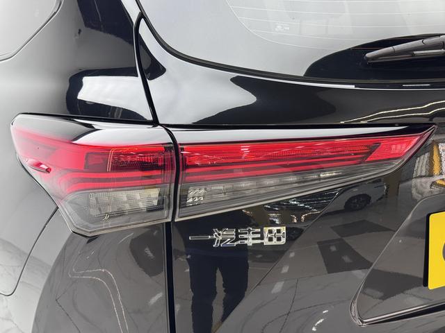 Toyota Crown 2021 thumb 11