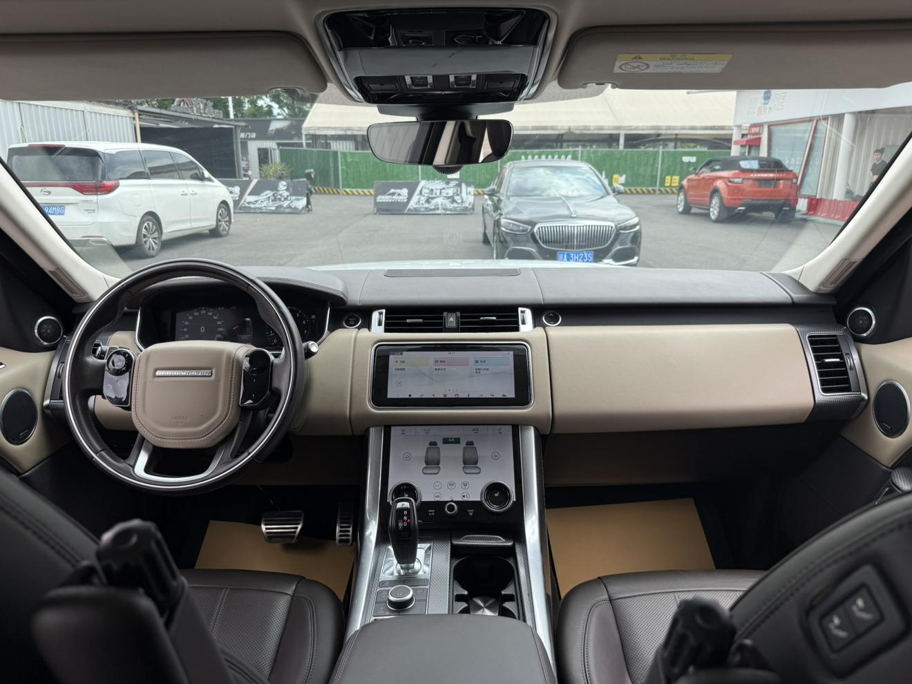 Land Rover Range Rover Sport 2018 thumb 6