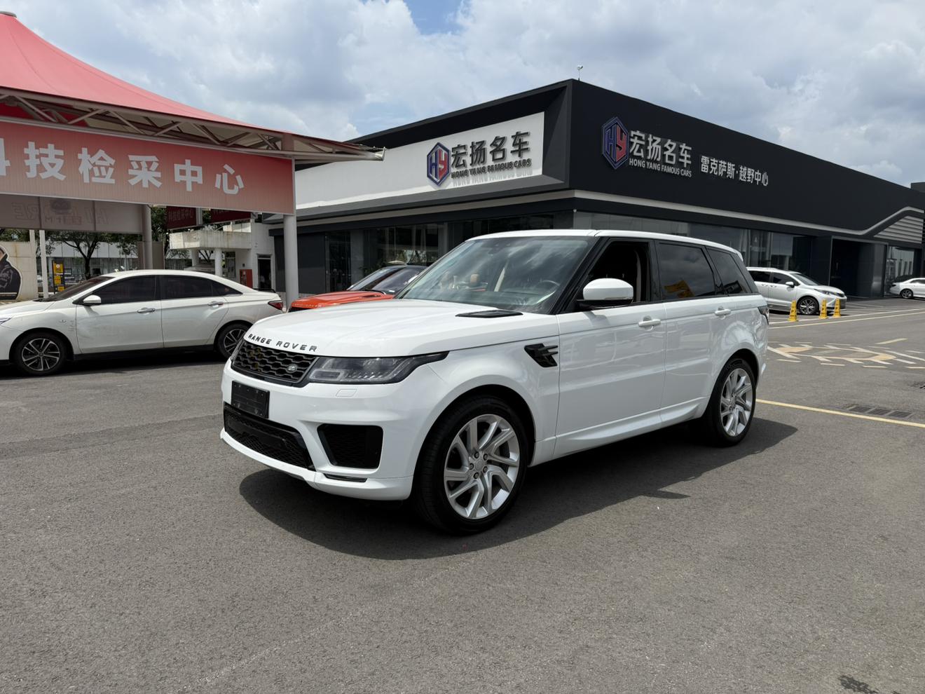 Land Rover Range Rover Sport 2018 thumb 10