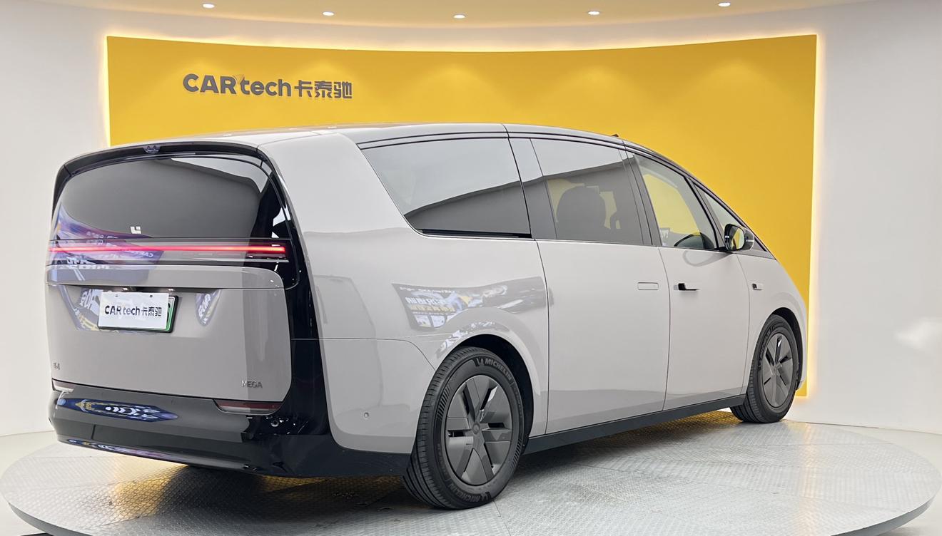 Lixiang (Li Auto) Mega 2025 thumb 4