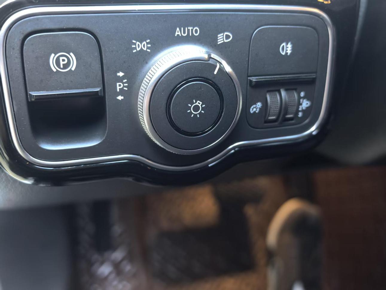Mercedes-Benz A-Класс 2022 thumb 9