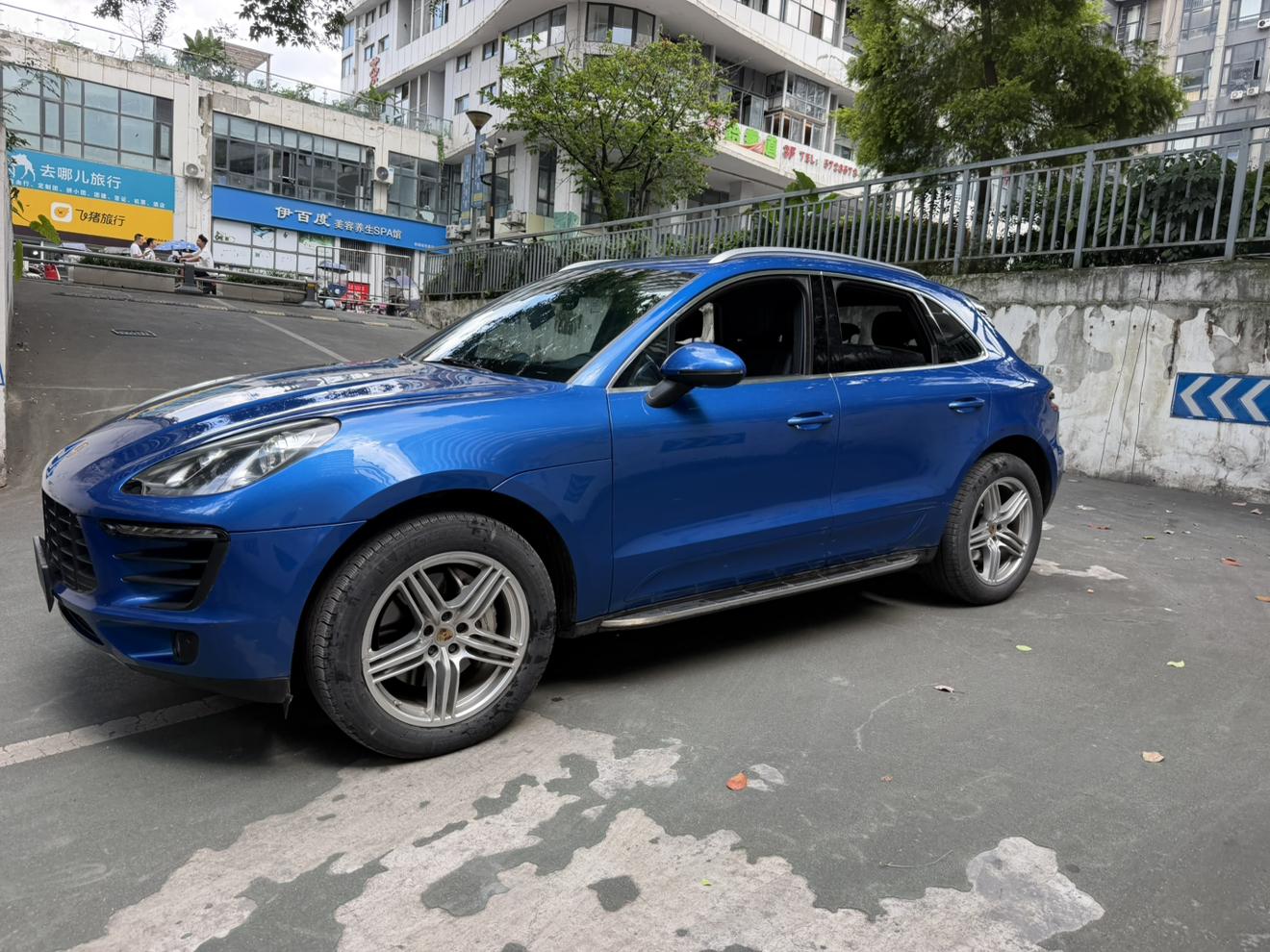 Porsche Macan 2016 thumb 5