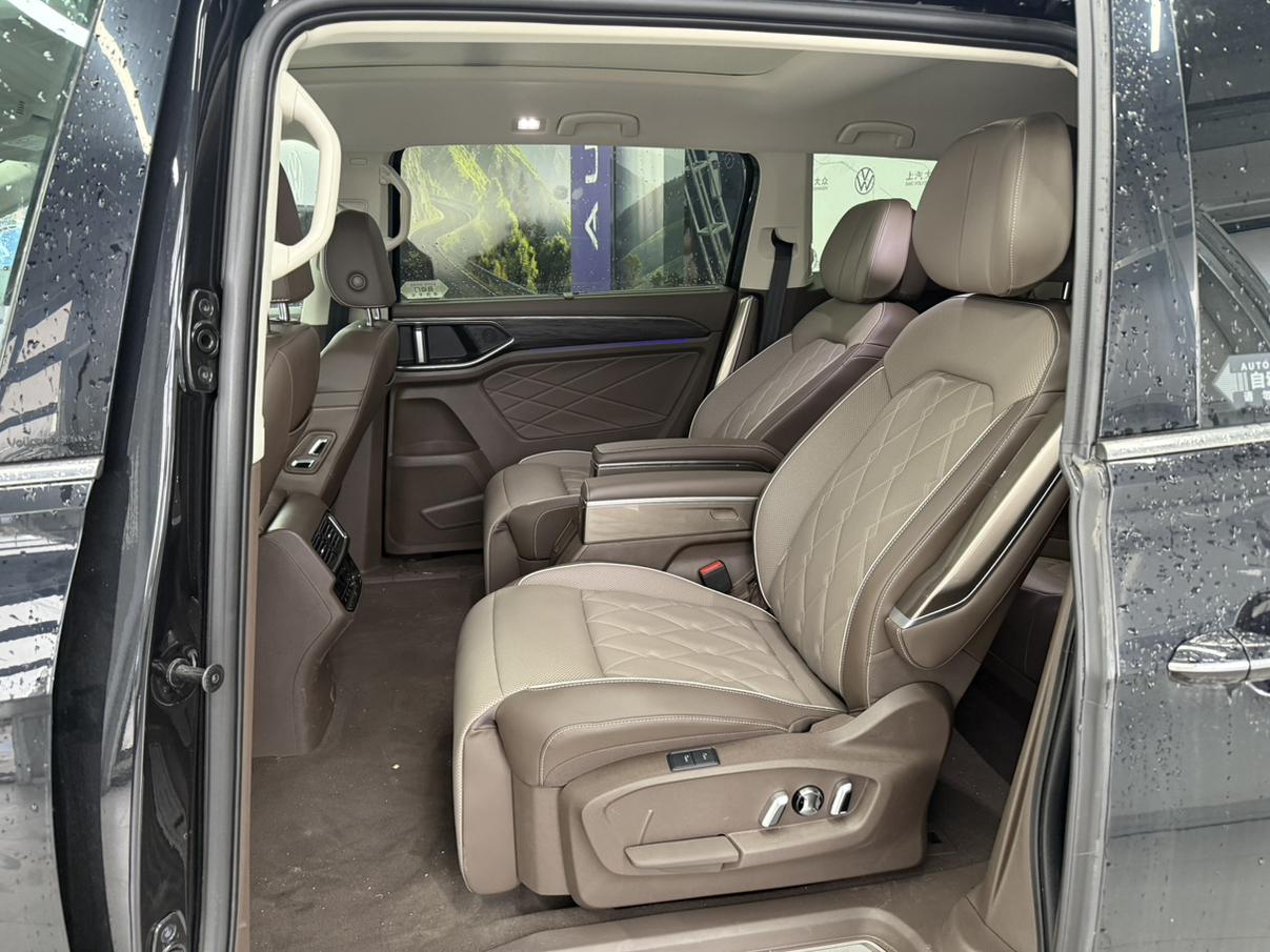 Volkswagen Viloran 2024 thumb 12