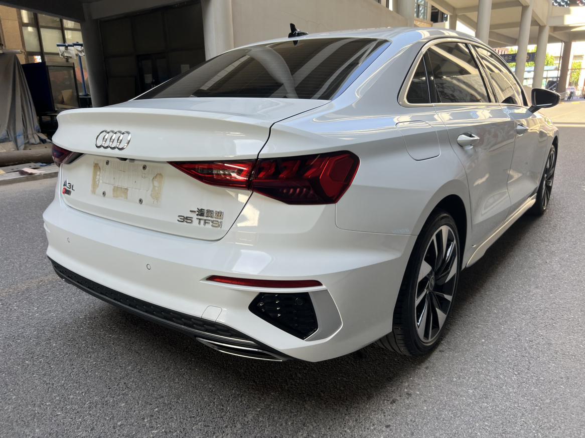 Audi A3 2023 thumb 4
