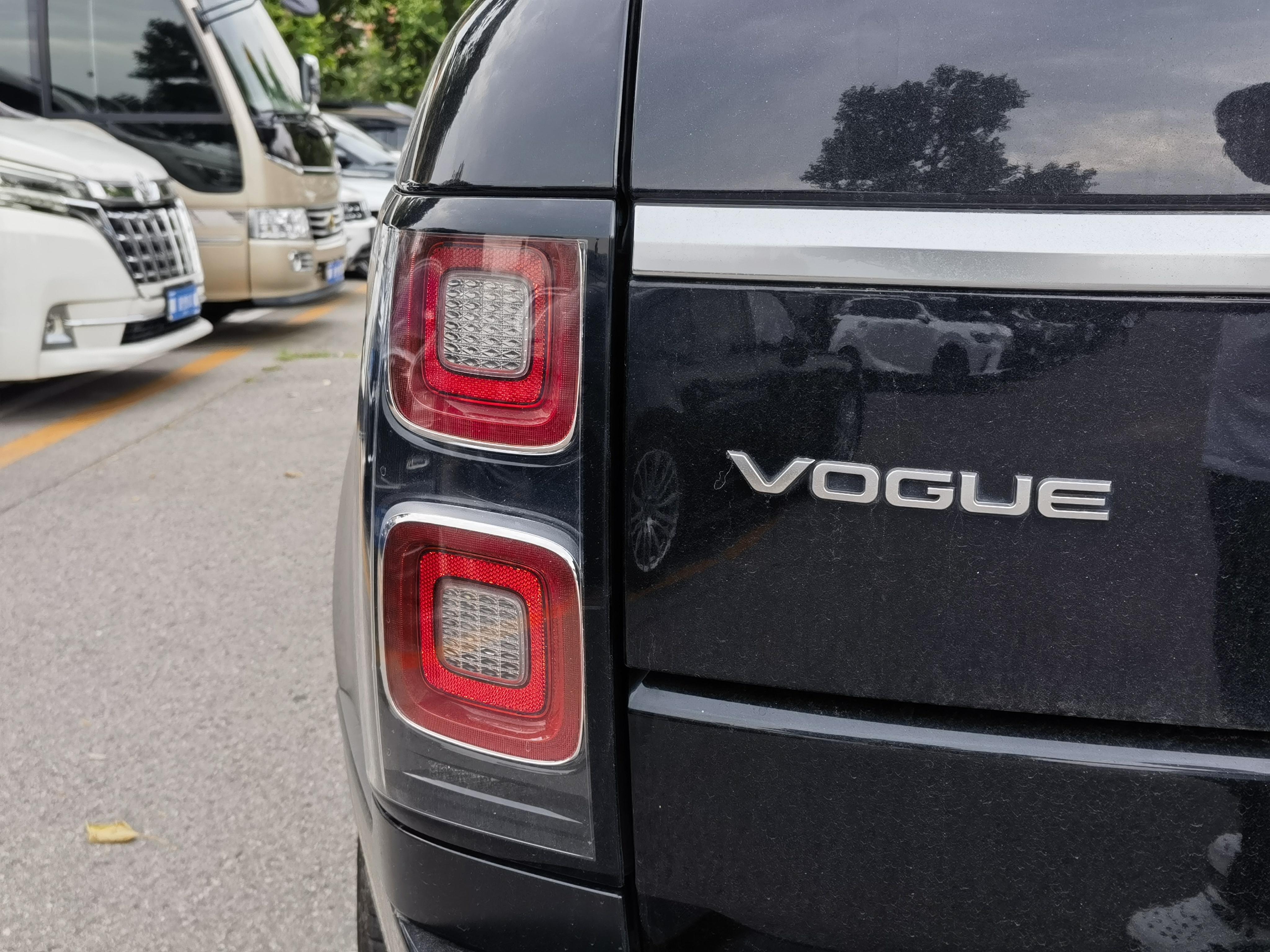 Land Rover Range Rover 2020 thumb 6