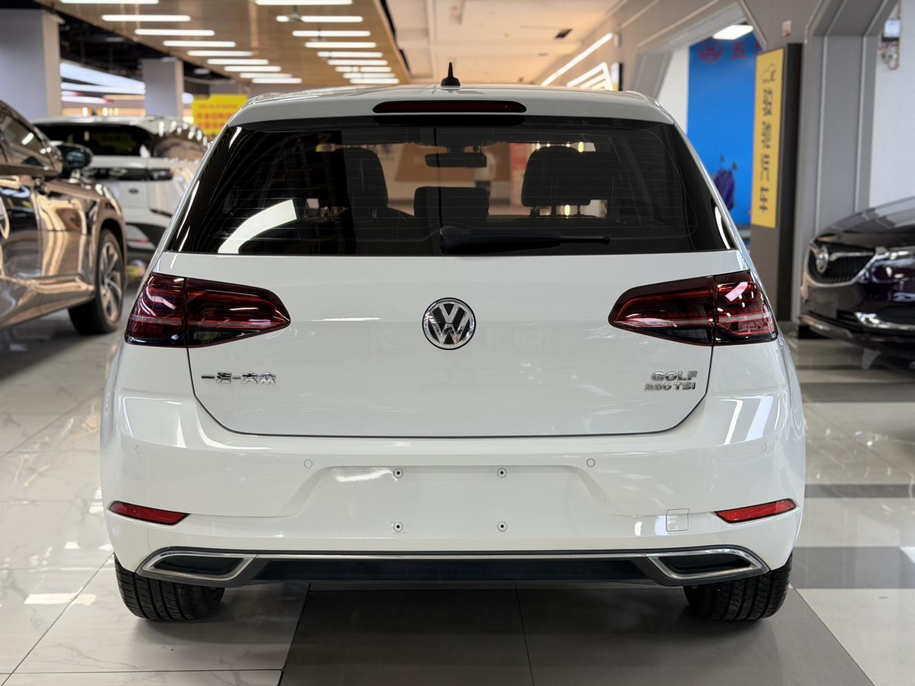 Volkswagen Golf Sportsvan 2020 thumb 3