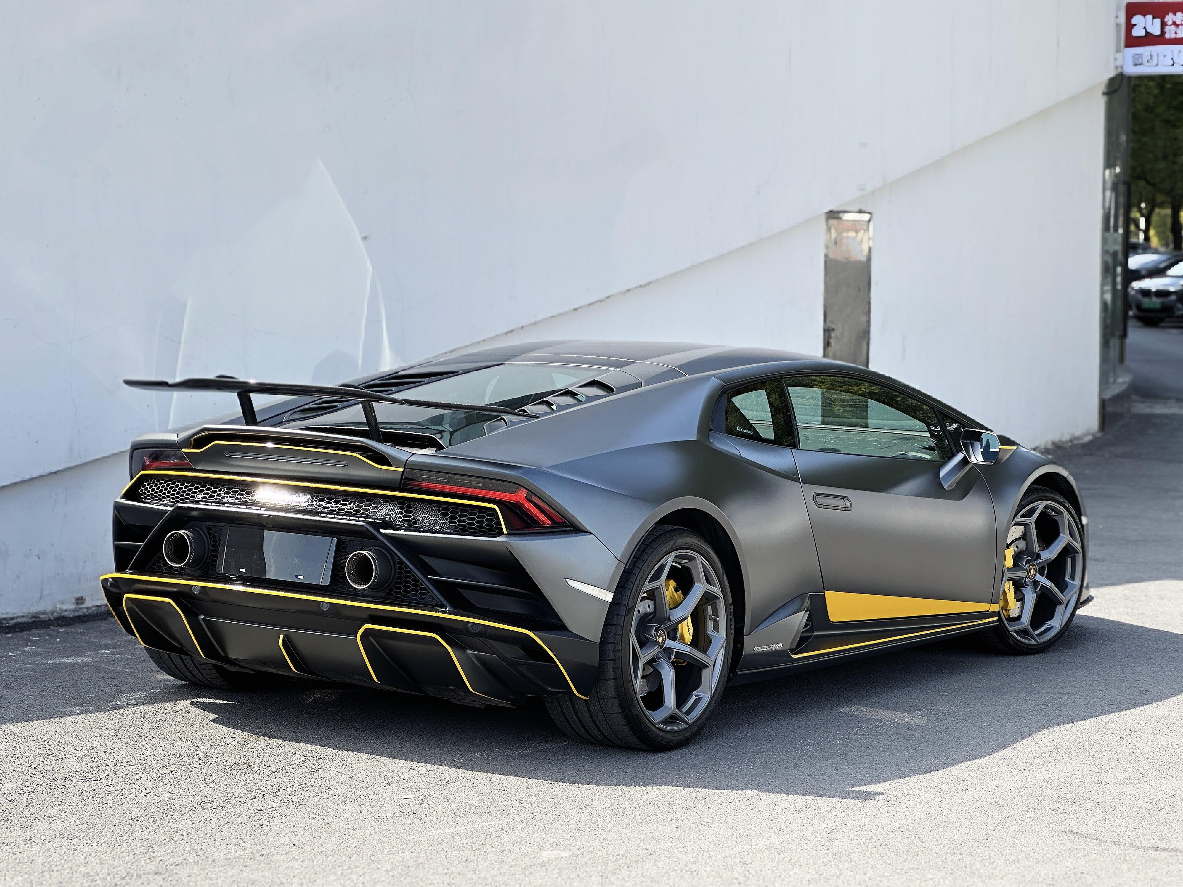 Lamborghini Huracán 2020 thumb 4
