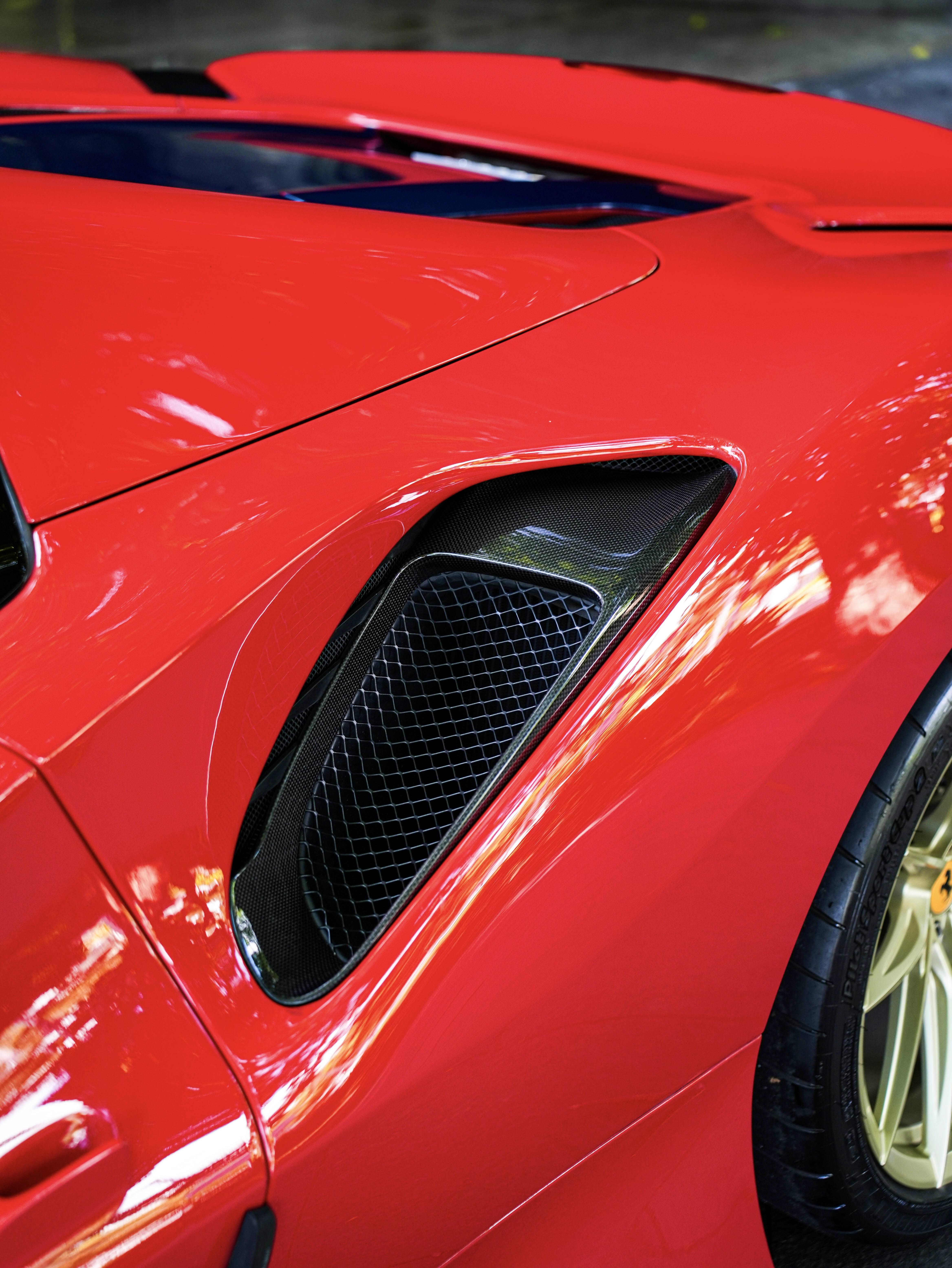 Ferrari 488 2019 thumb 9