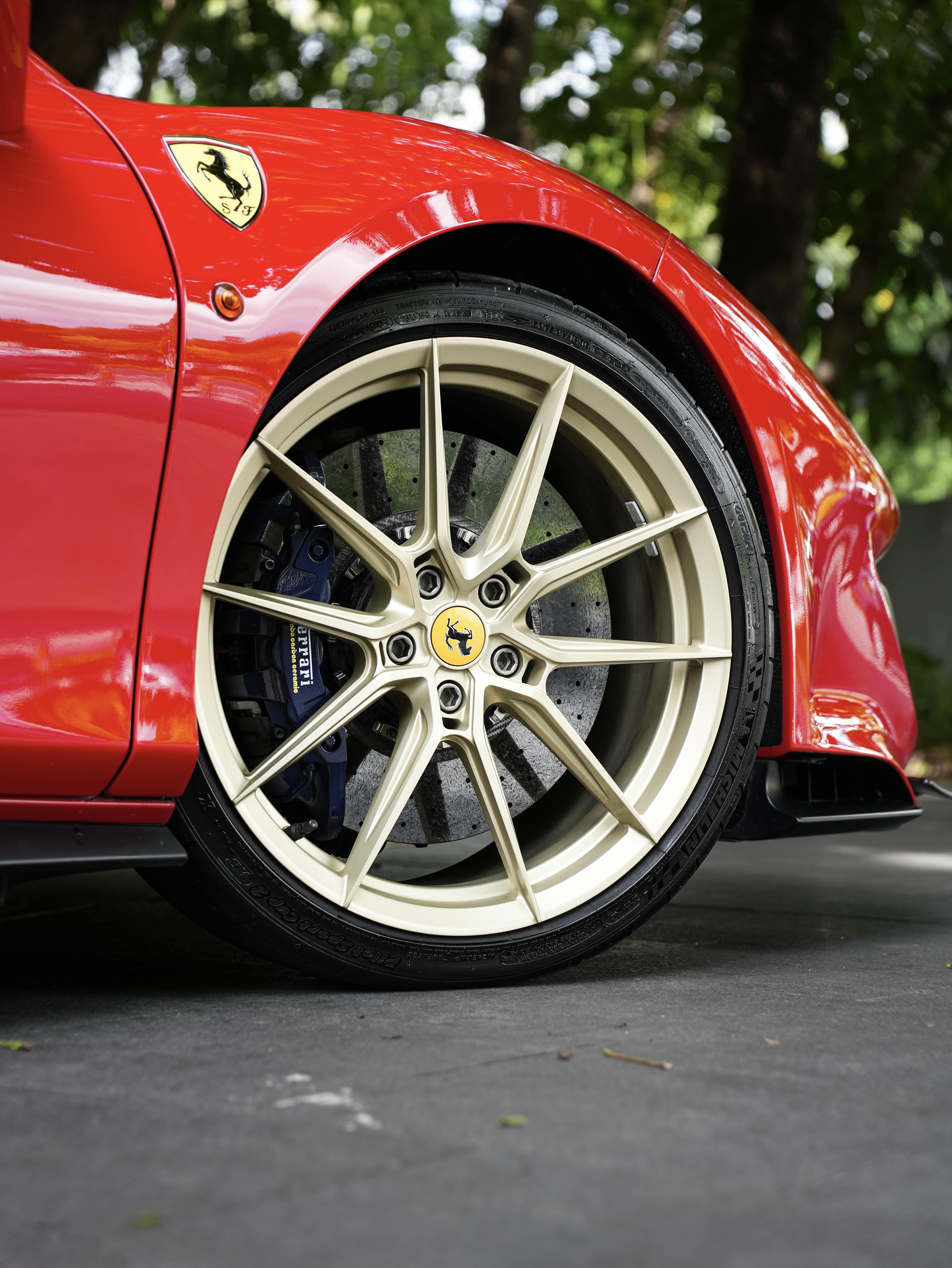 Ferrari 488 2019 thumb 12