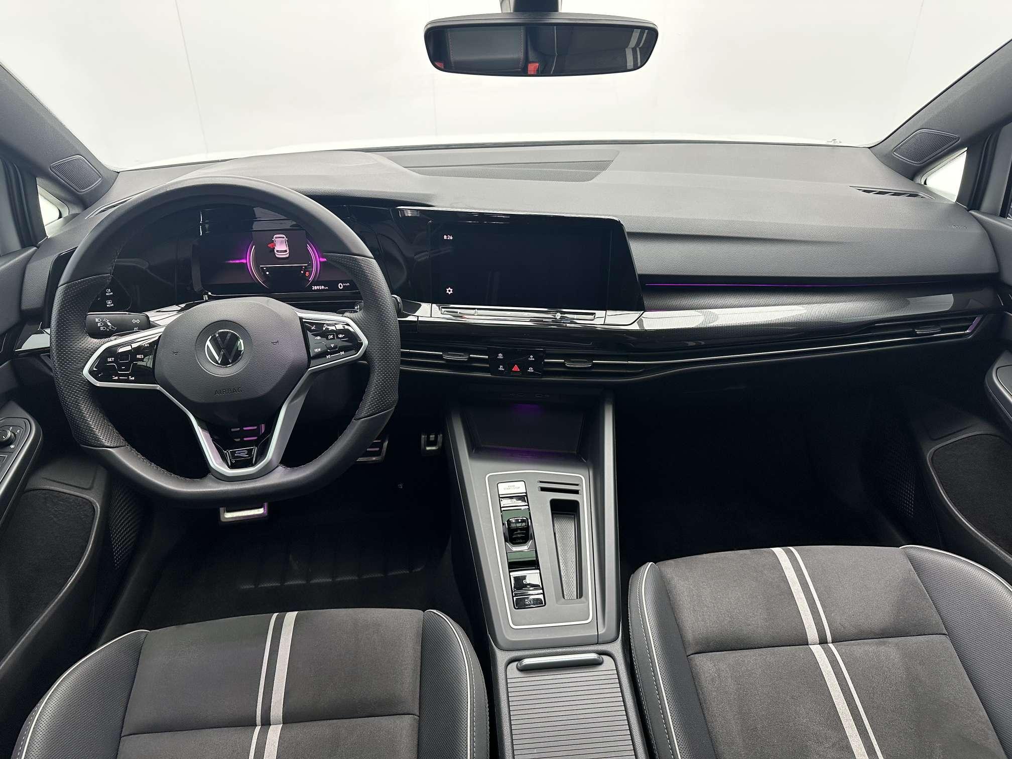 Volkswagen Golf Sportsvan 2023 thumb 12