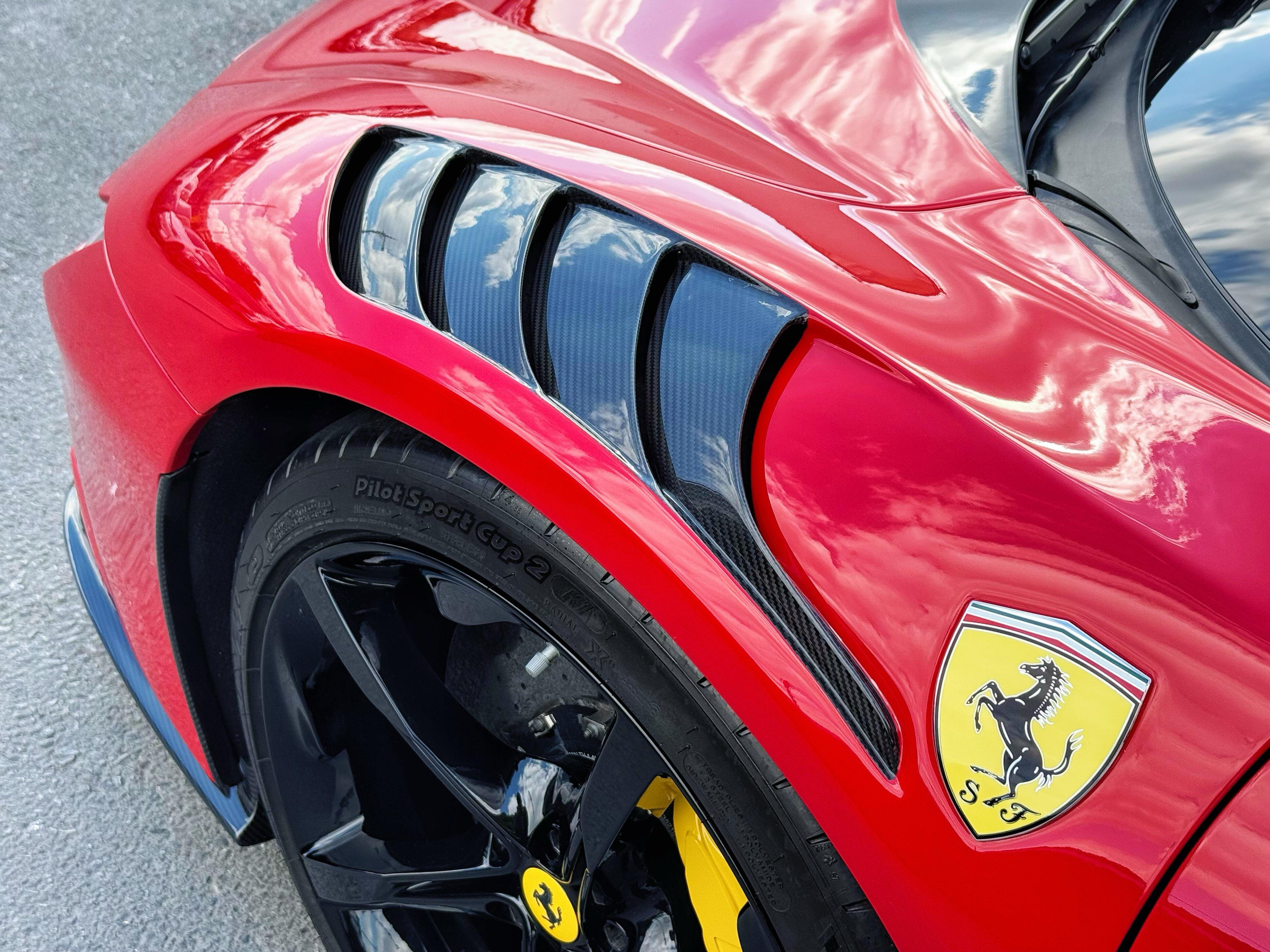 Ferrari SF90 2020 thumb 10