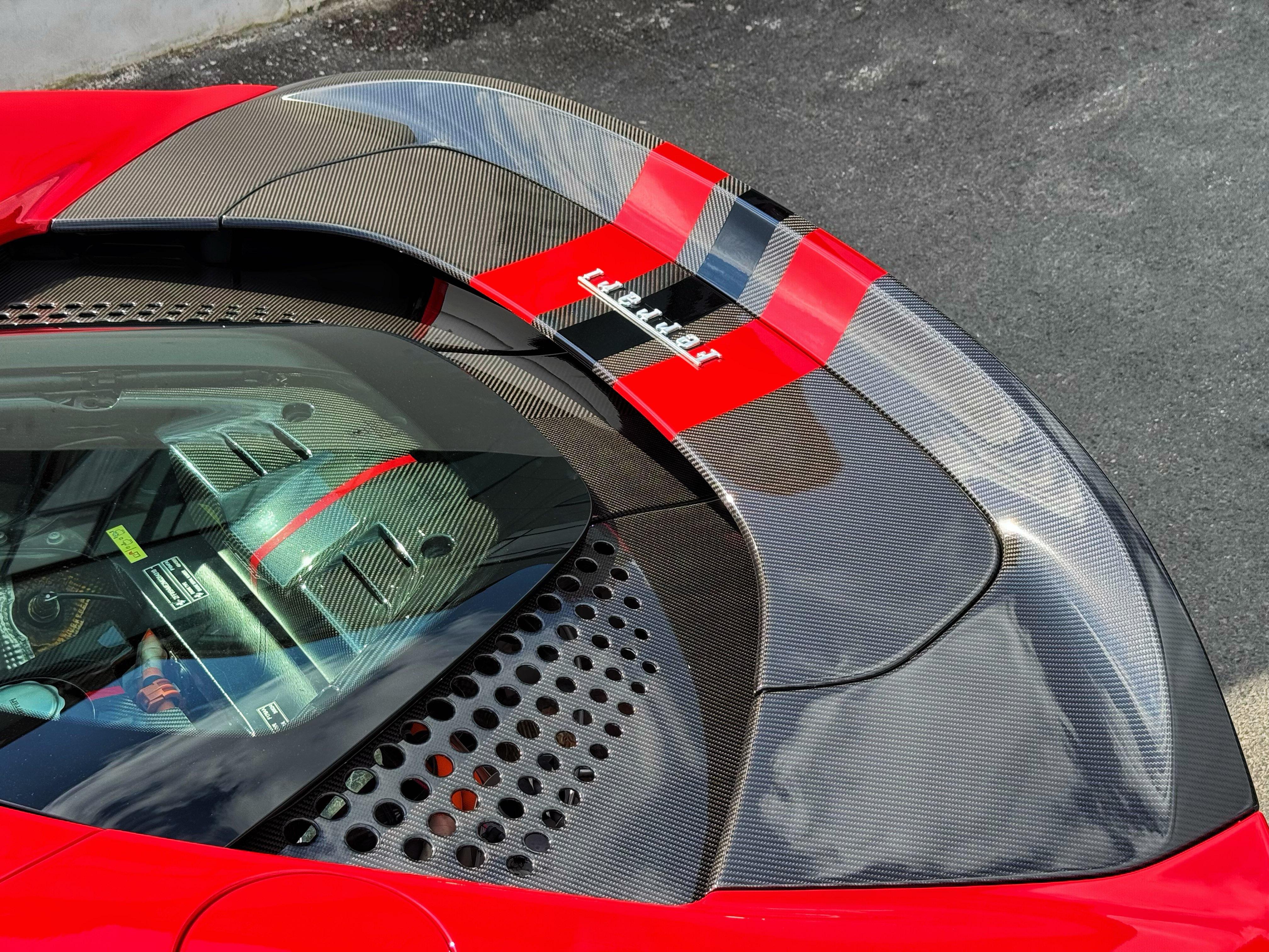 Ferrari SF90 2020 thumb 11