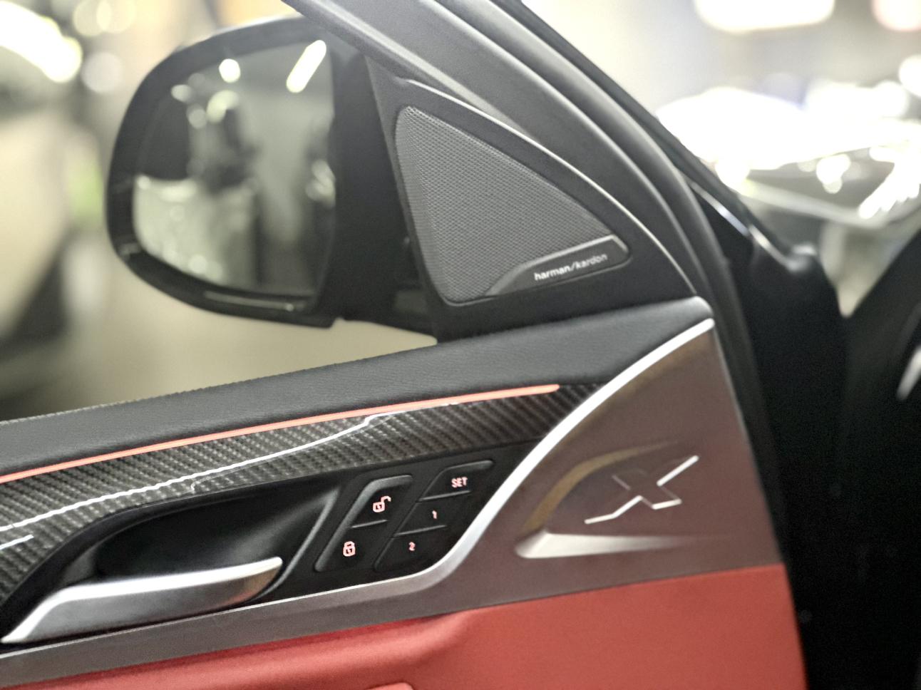 BMW X4 M 2021 thumb 10