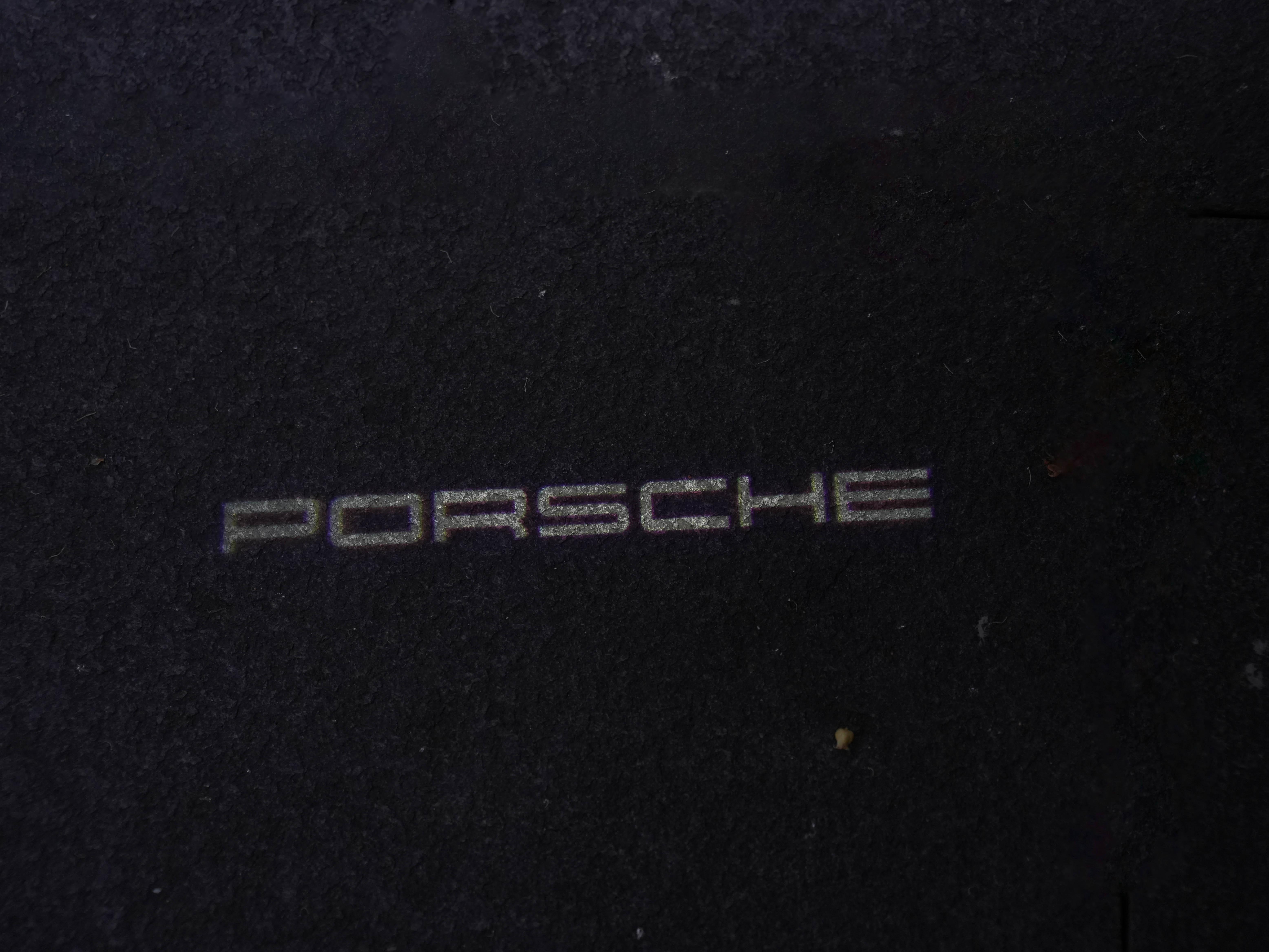 Porsche 911 2022 thumb 6