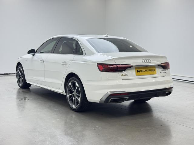 Audi A4 2020 thumb 3