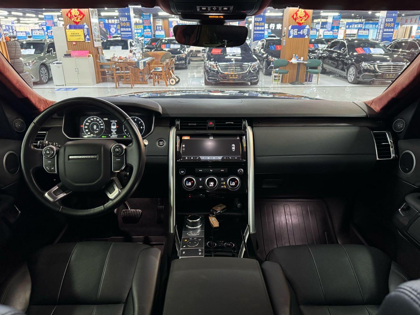 Land Rover Discovery 2017 thumb 5