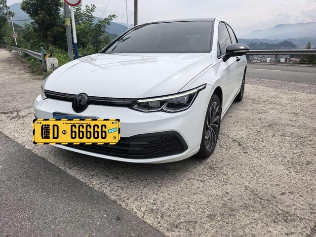 Volkswagen Golf Sportsvan 2021 thumb 9
