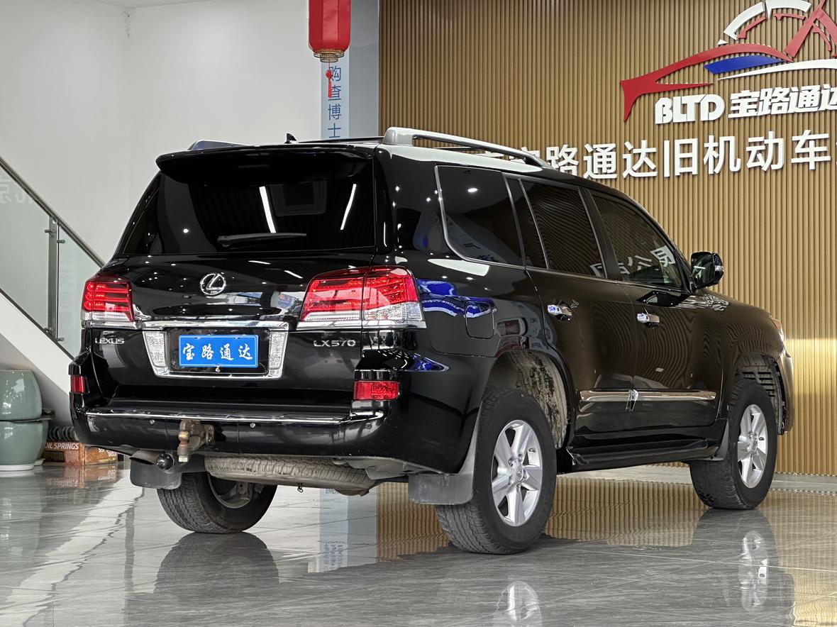 Lexus LX 2013 thumb 4