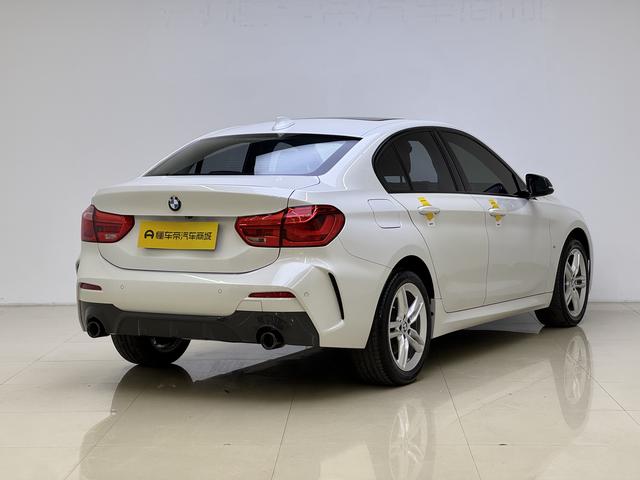 BMW 1 серии 2021 thumb 3