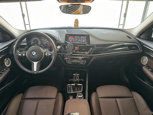 BMW 1 серии 2021 thumb 10