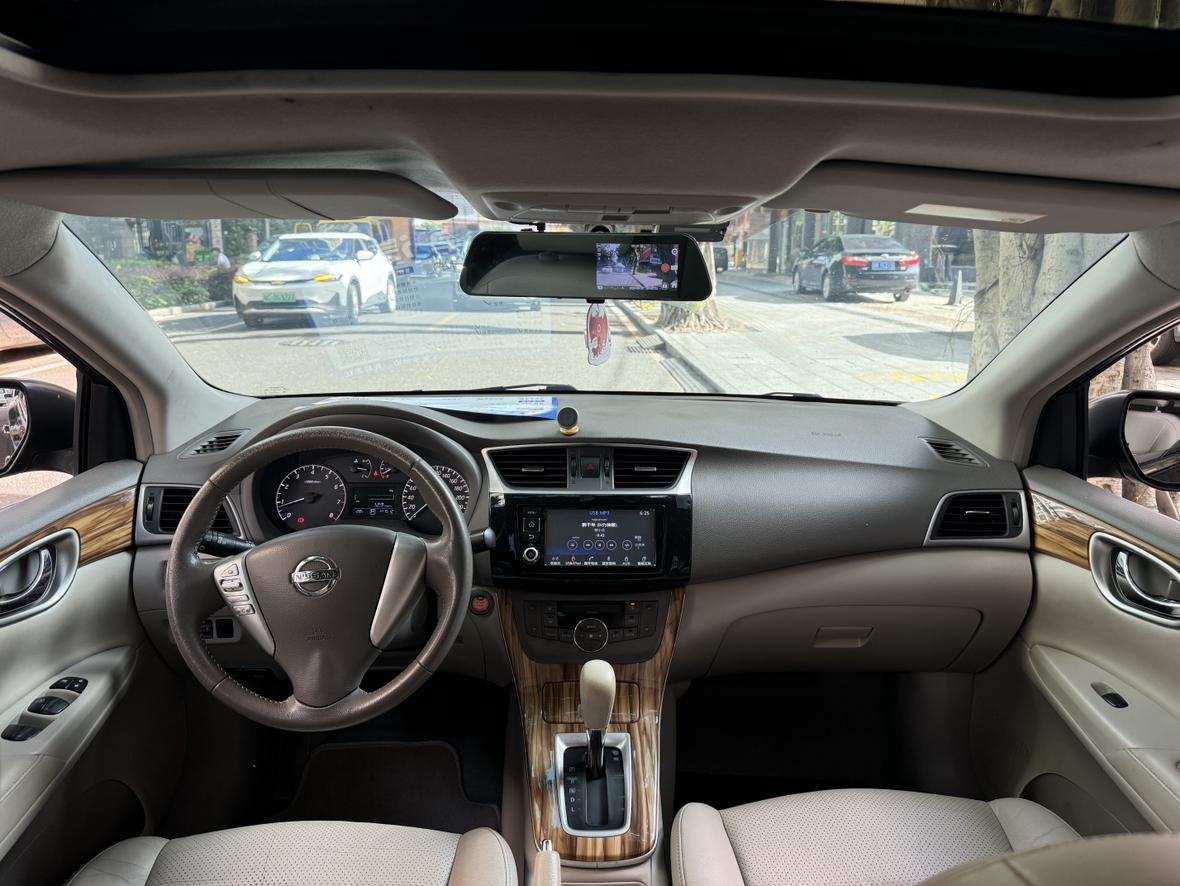 Nissan Sylphy 2014 thumb 6