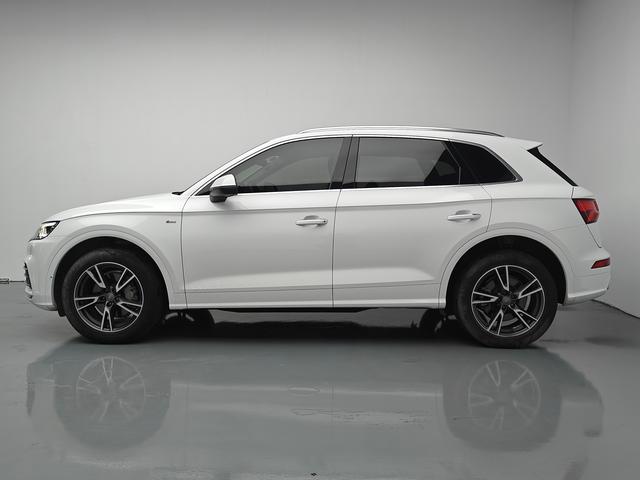 Audi Q5 2020 thumb 2