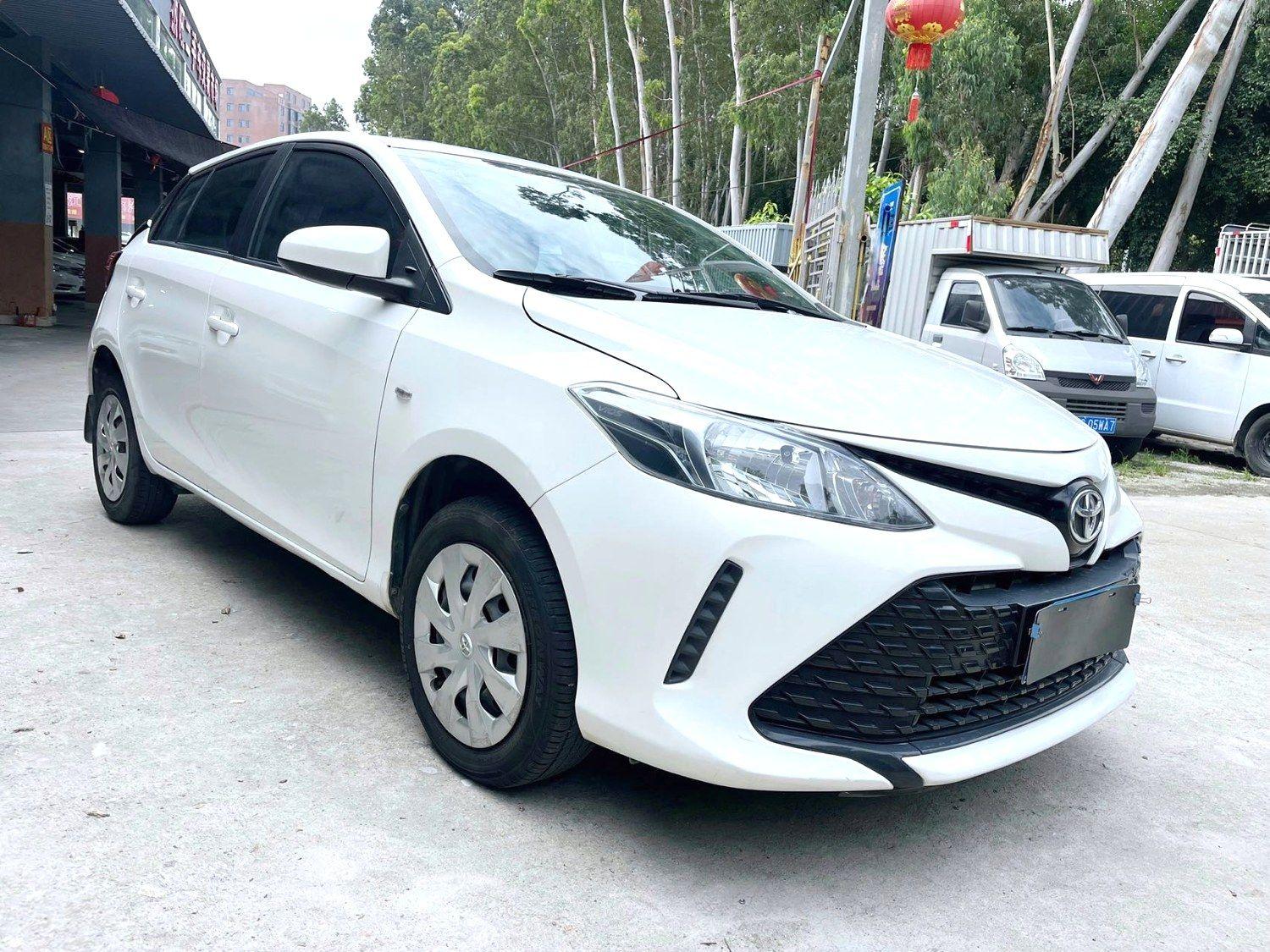 Toyota Vios 2017 thumb 10
