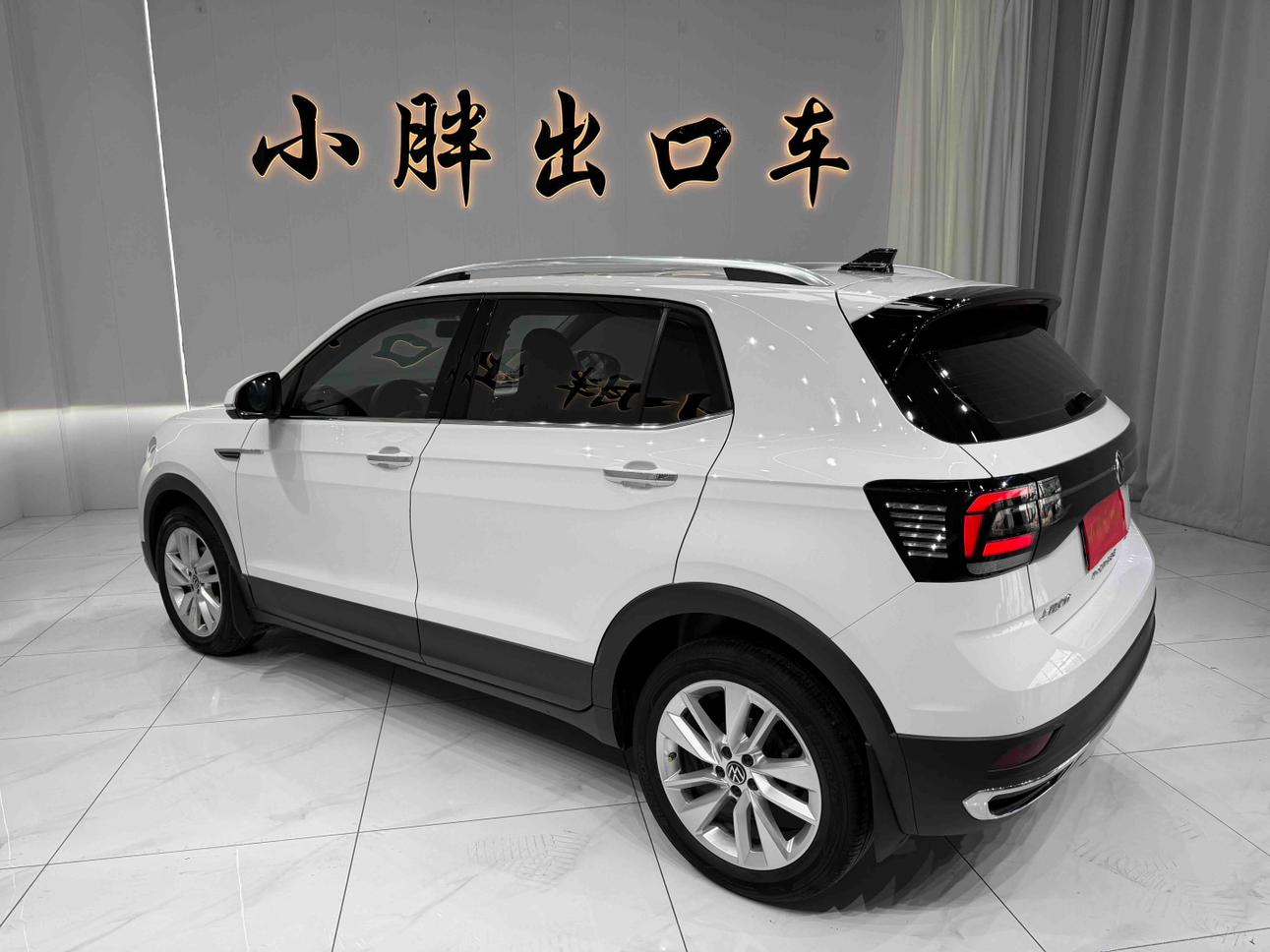 Volkswagen Taos 2022 thumb 2