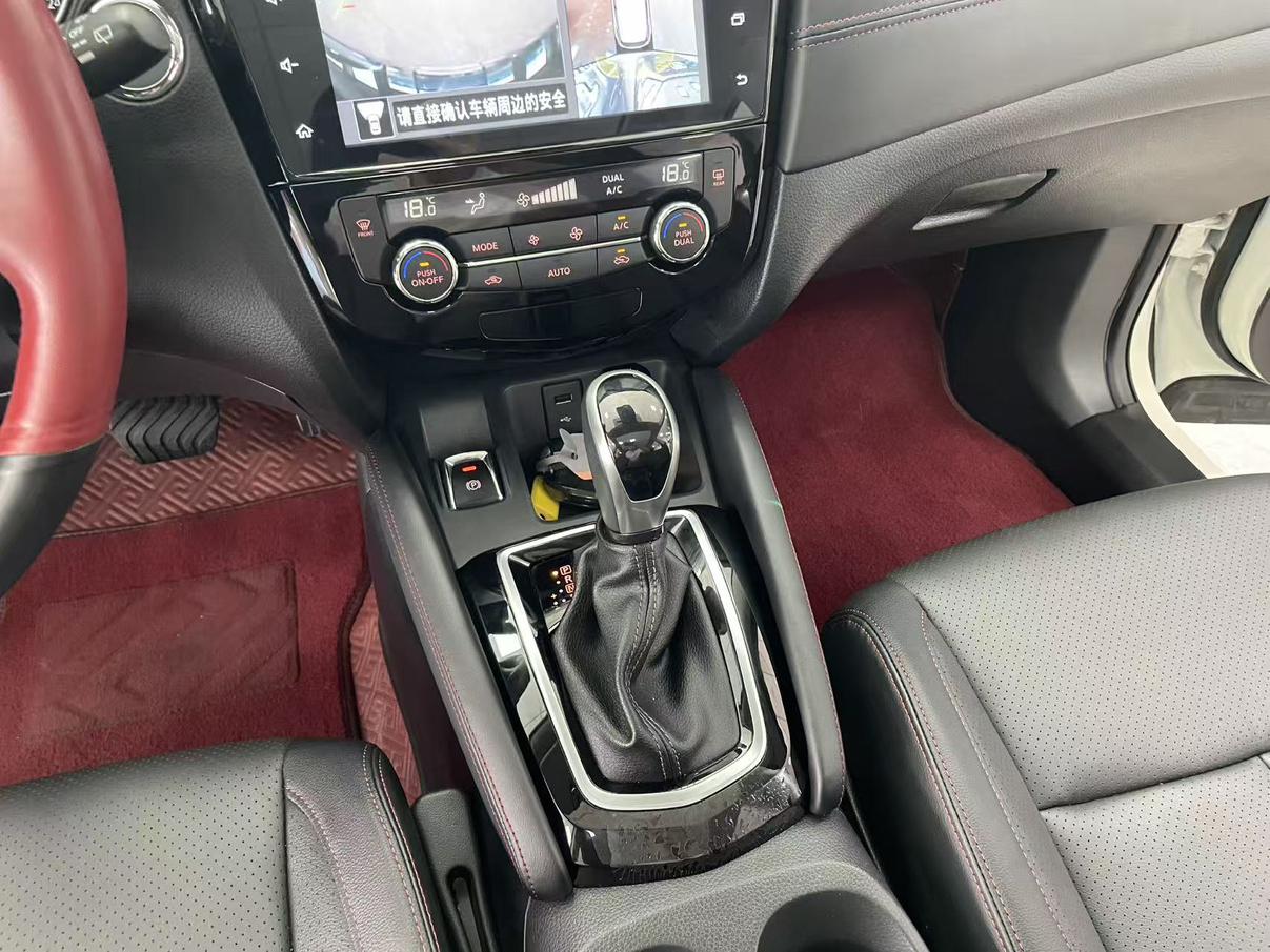 Nissan Qashqai+2 2022 thumb 11