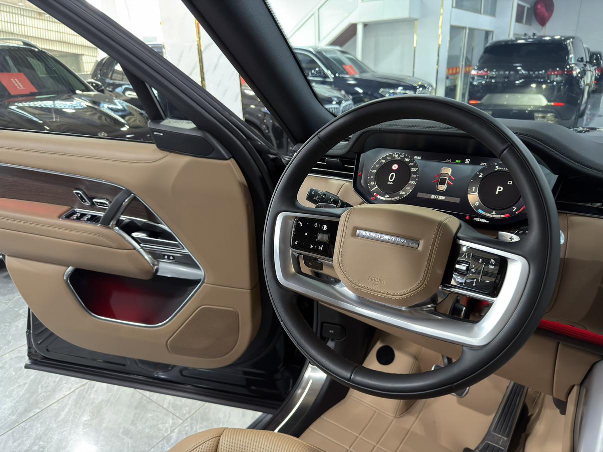 Land Rover Range Rover 2025 thumb 6