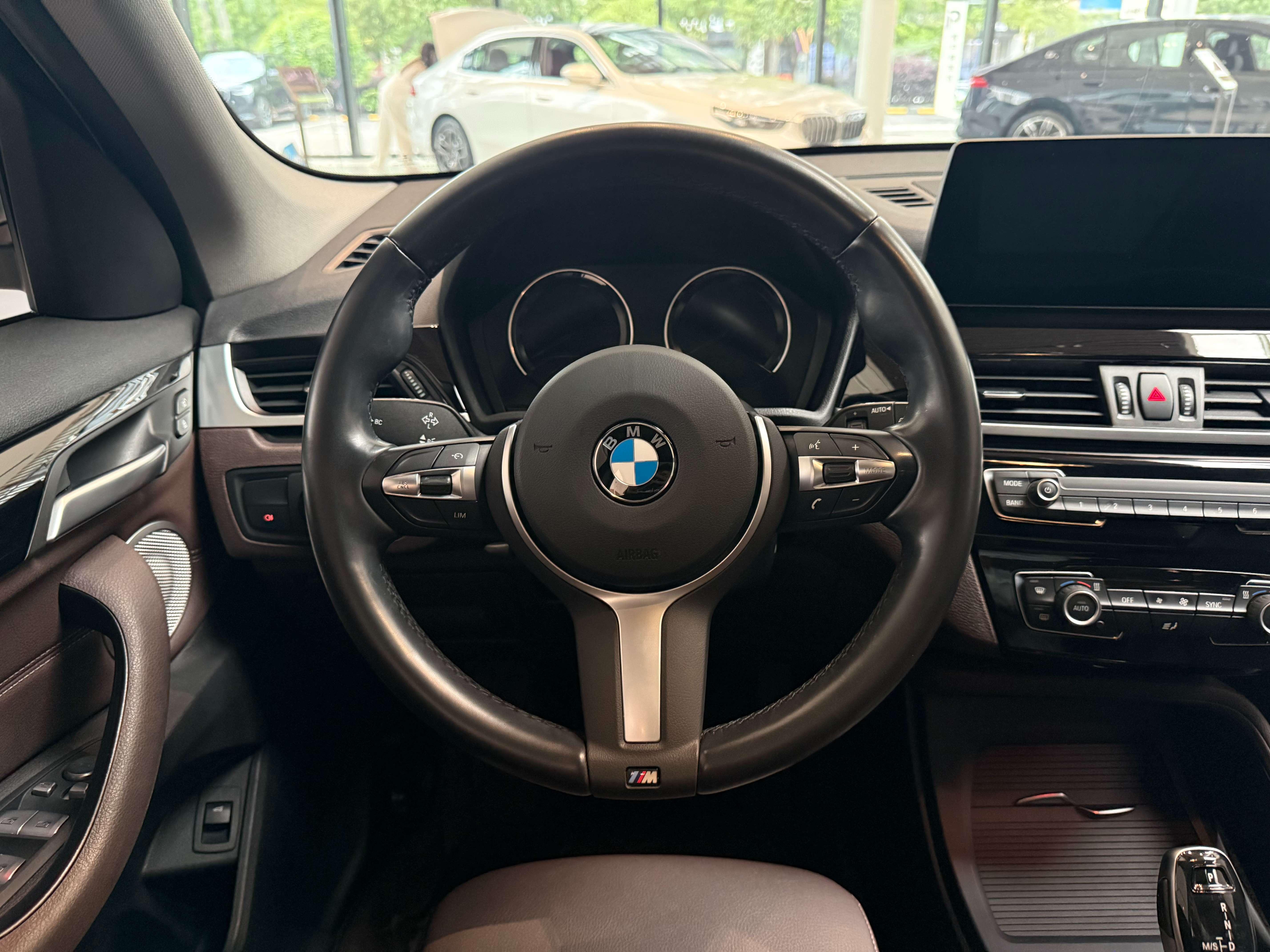 BMW X1 2022 thumb 9