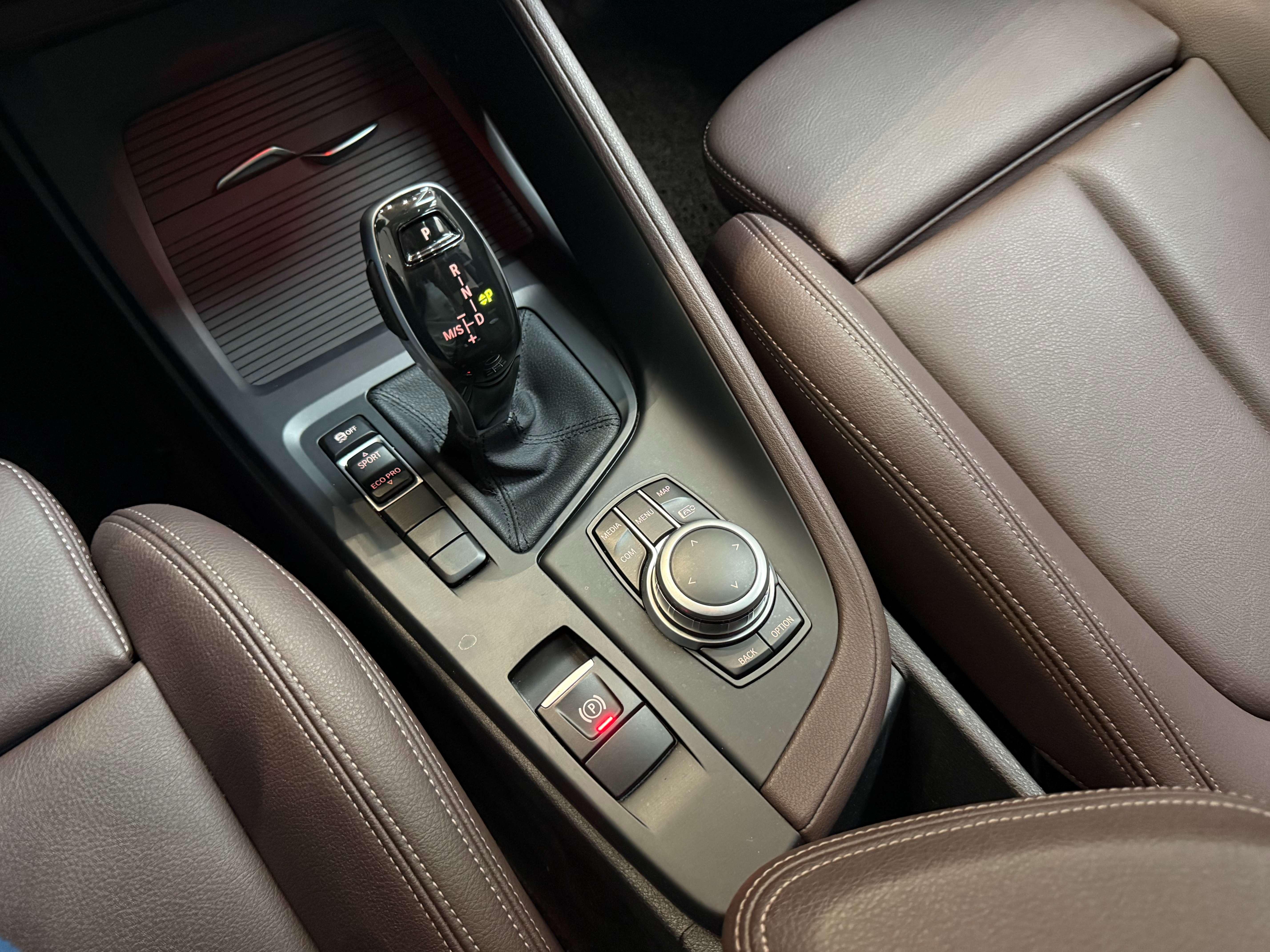 BMW X1 2022 thumb 10