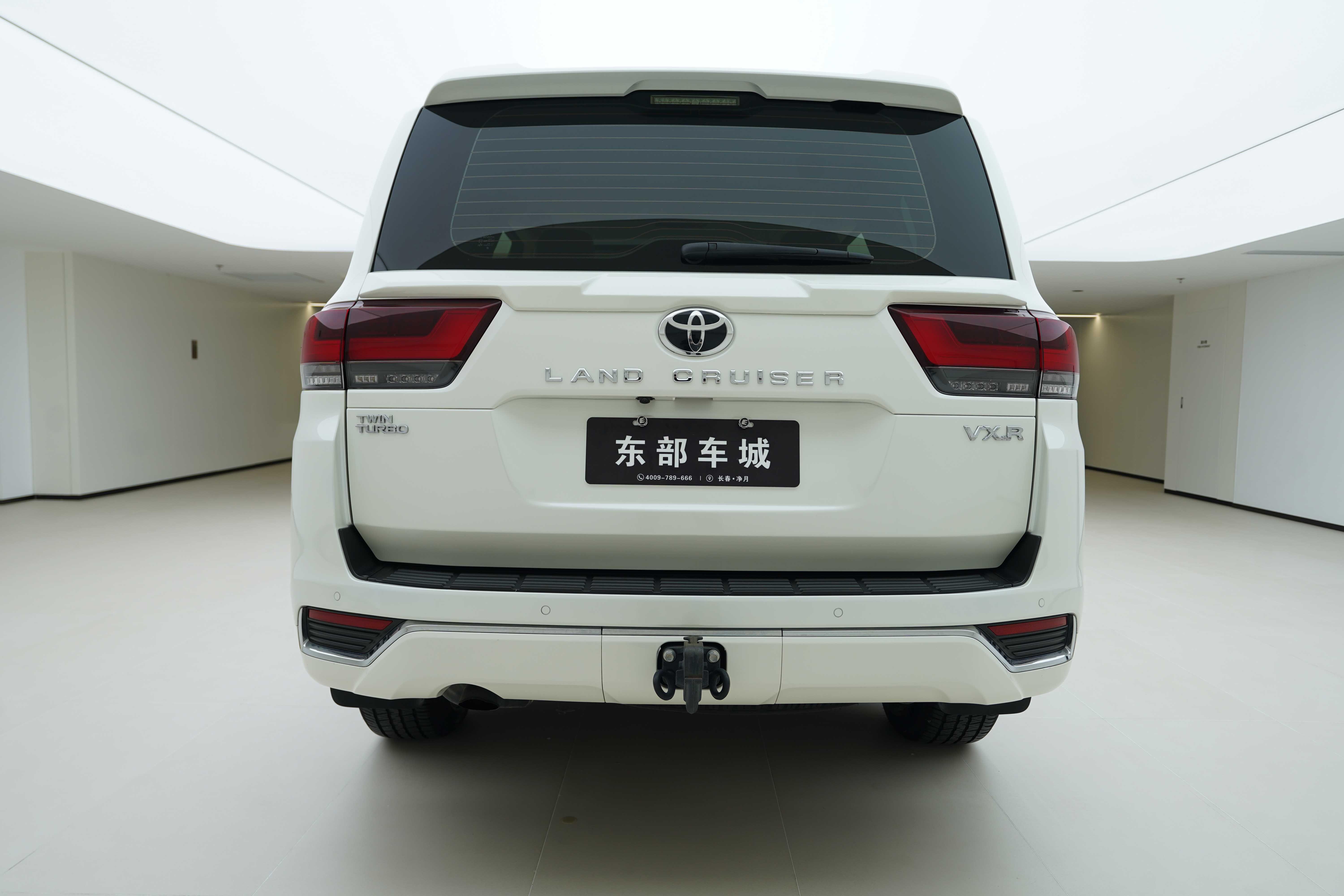 Toyota Land Cruiser 2022 thumb 3