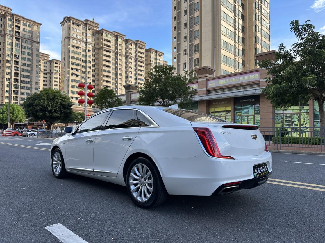 Cadillac XTS 2018 thumb 3