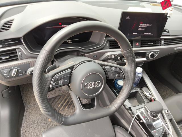 Audi A4 2024 thumb 9