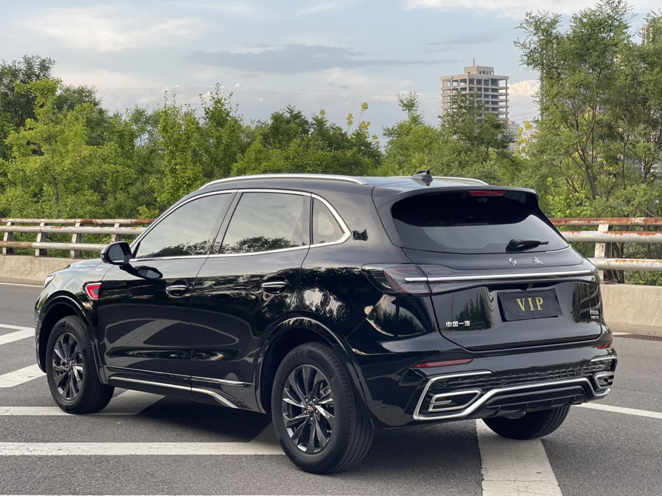 Hongqi HS5 2023 thumb 3