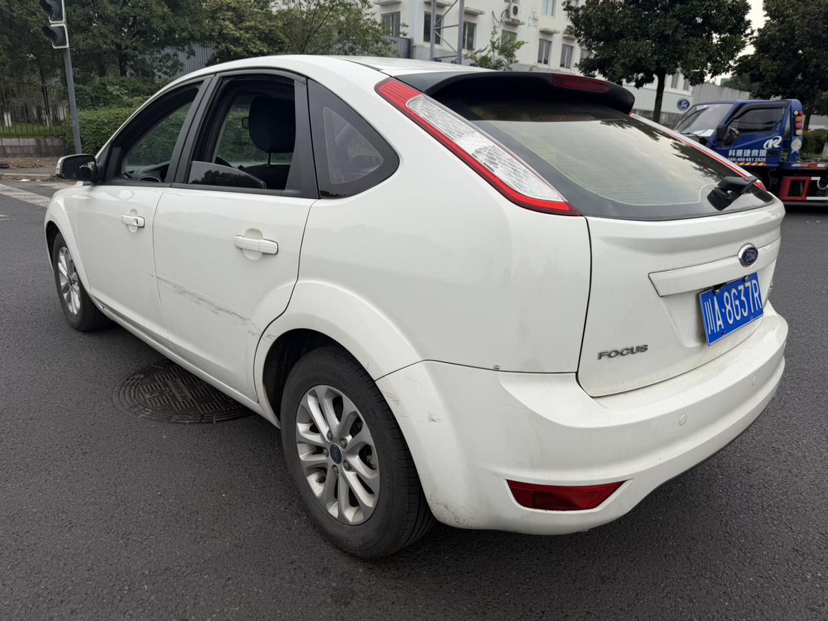 Ford Focus ST 2013 thumb 3