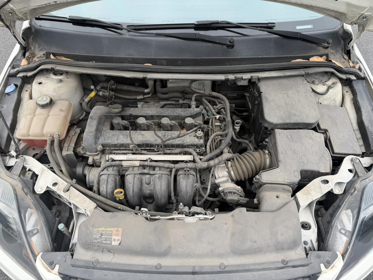 Ford Focus ST 2013 thumb 6