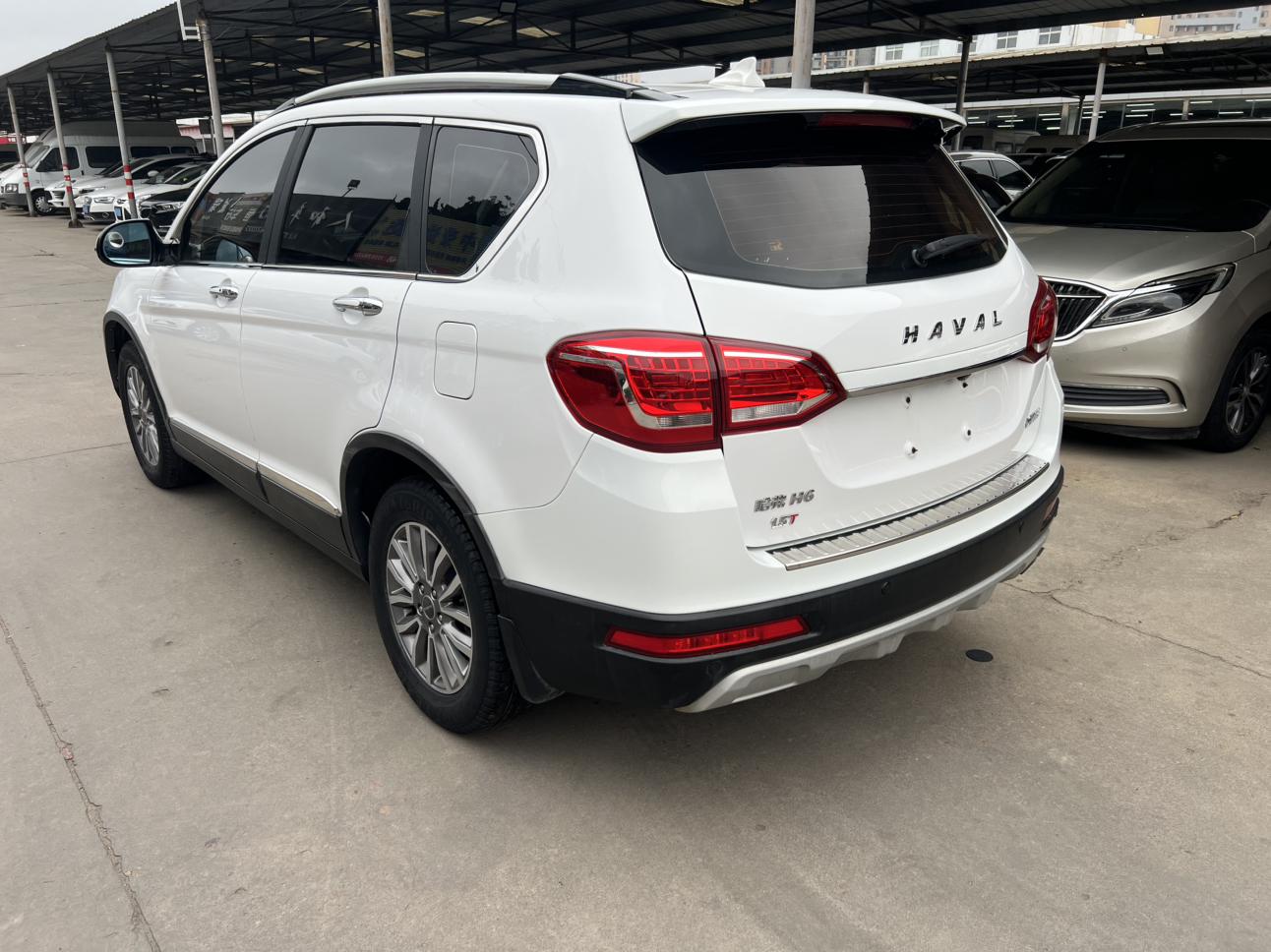 Haval H6 2018 thumb 2