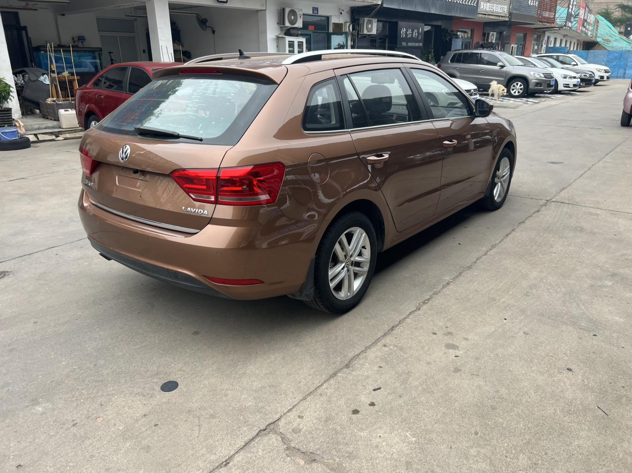 Volkswagen Lavida 2015 thumb 4