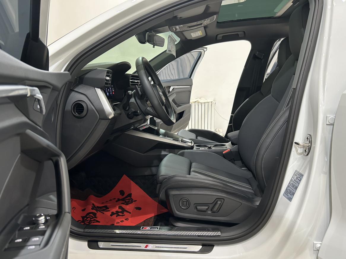 Audi A3 2023 thumb 11
