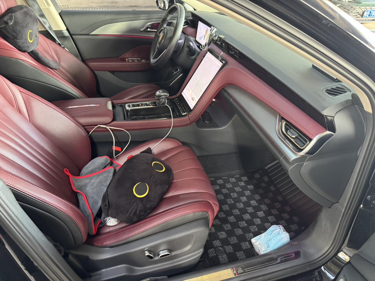 Hongqi H5 2023 thumb 6