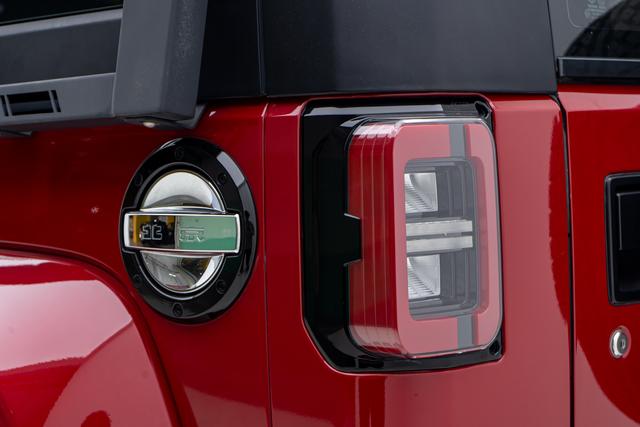 BJ 40 2023 thumb 11