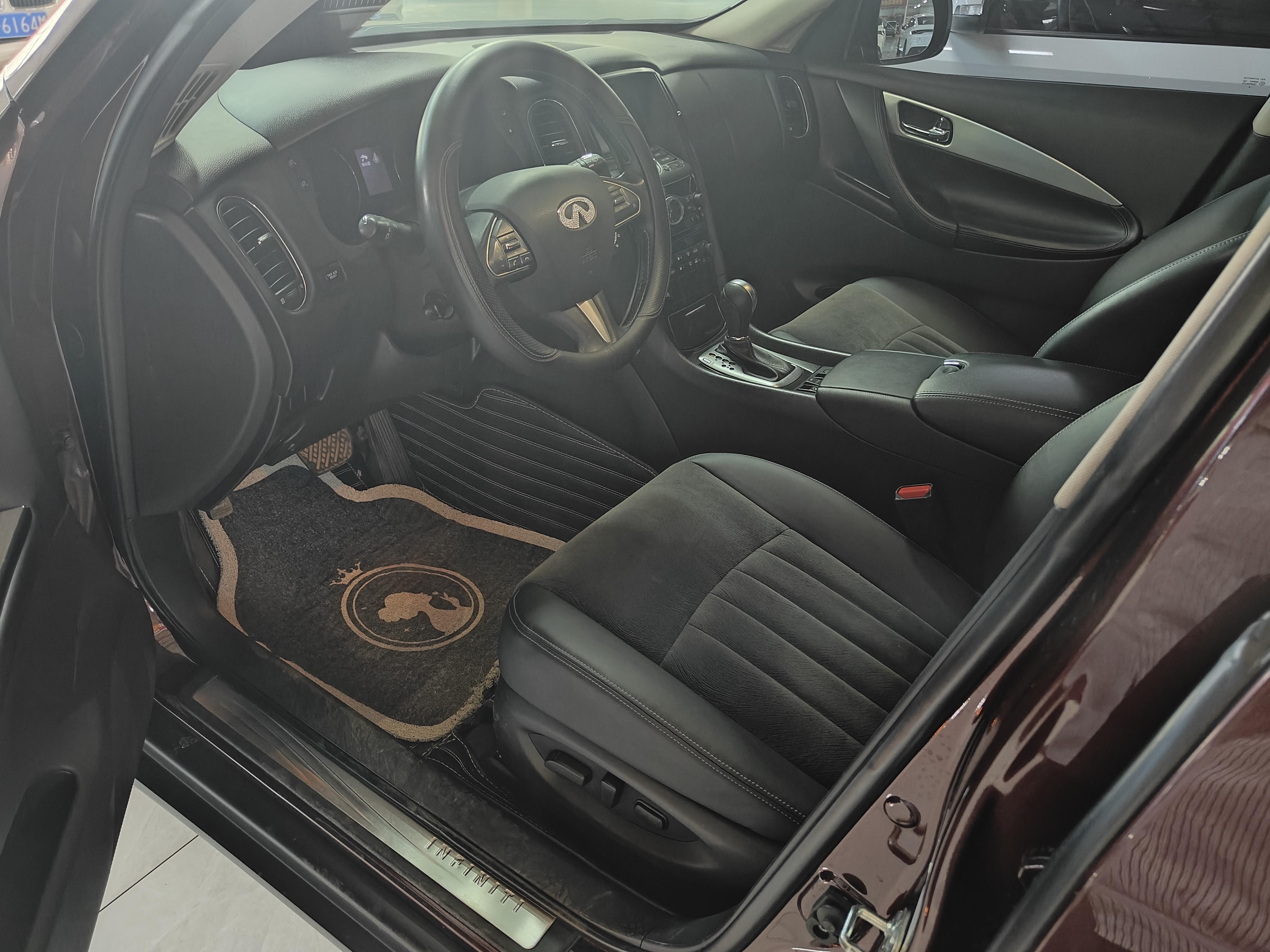 Infiniti QX50 2015 thumb 10