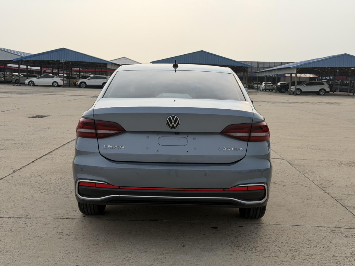 Volkswagen Lavida XR 2023 thumb 3