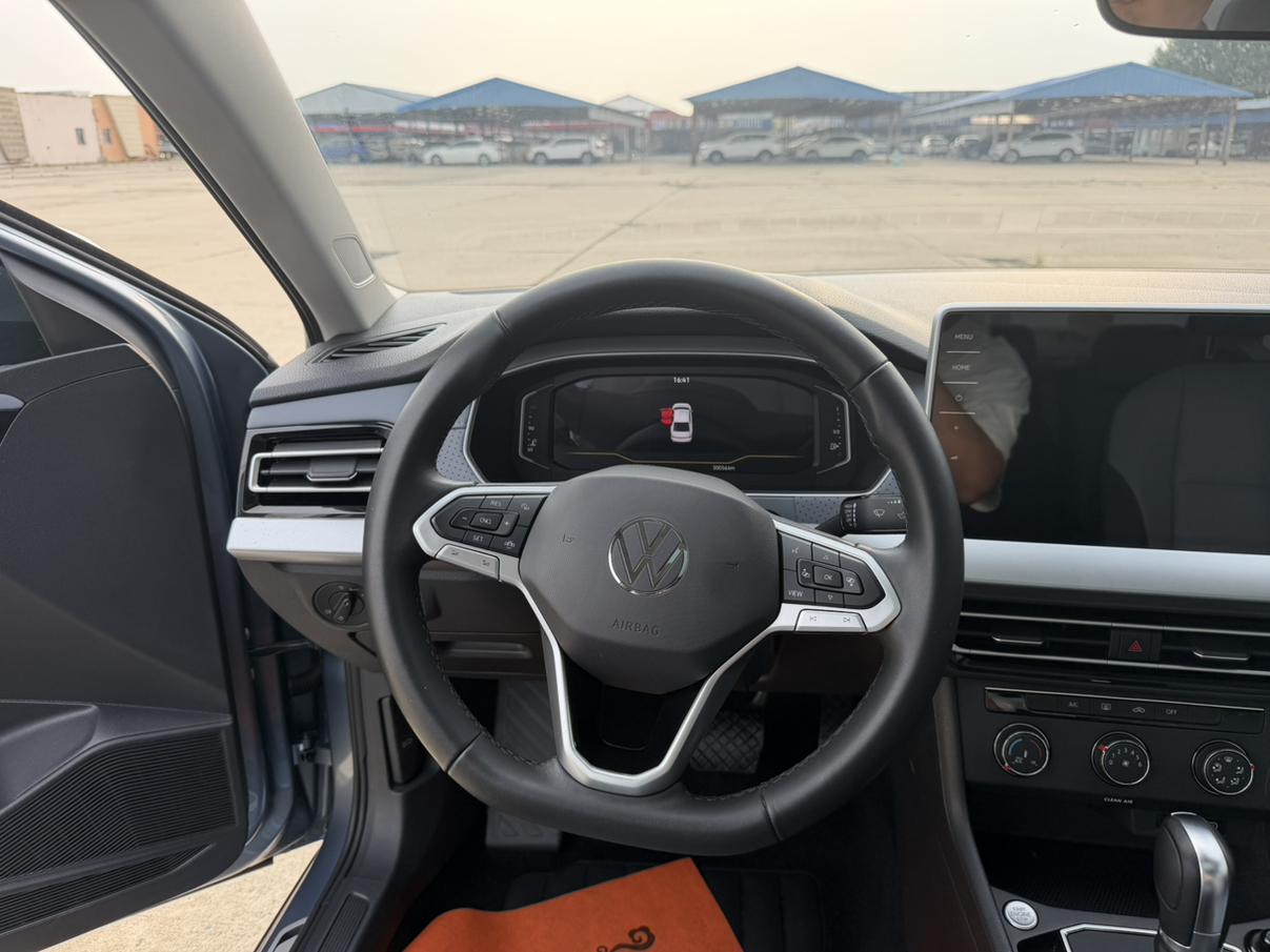 Volkswagen Lavida XR 2023 thumb 12