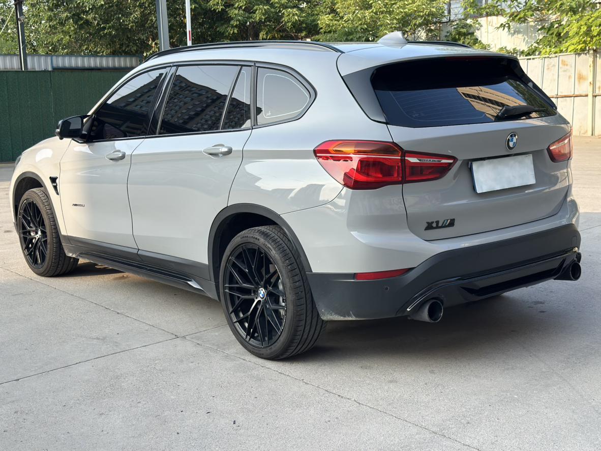 BMW X1 2018 thumb 2