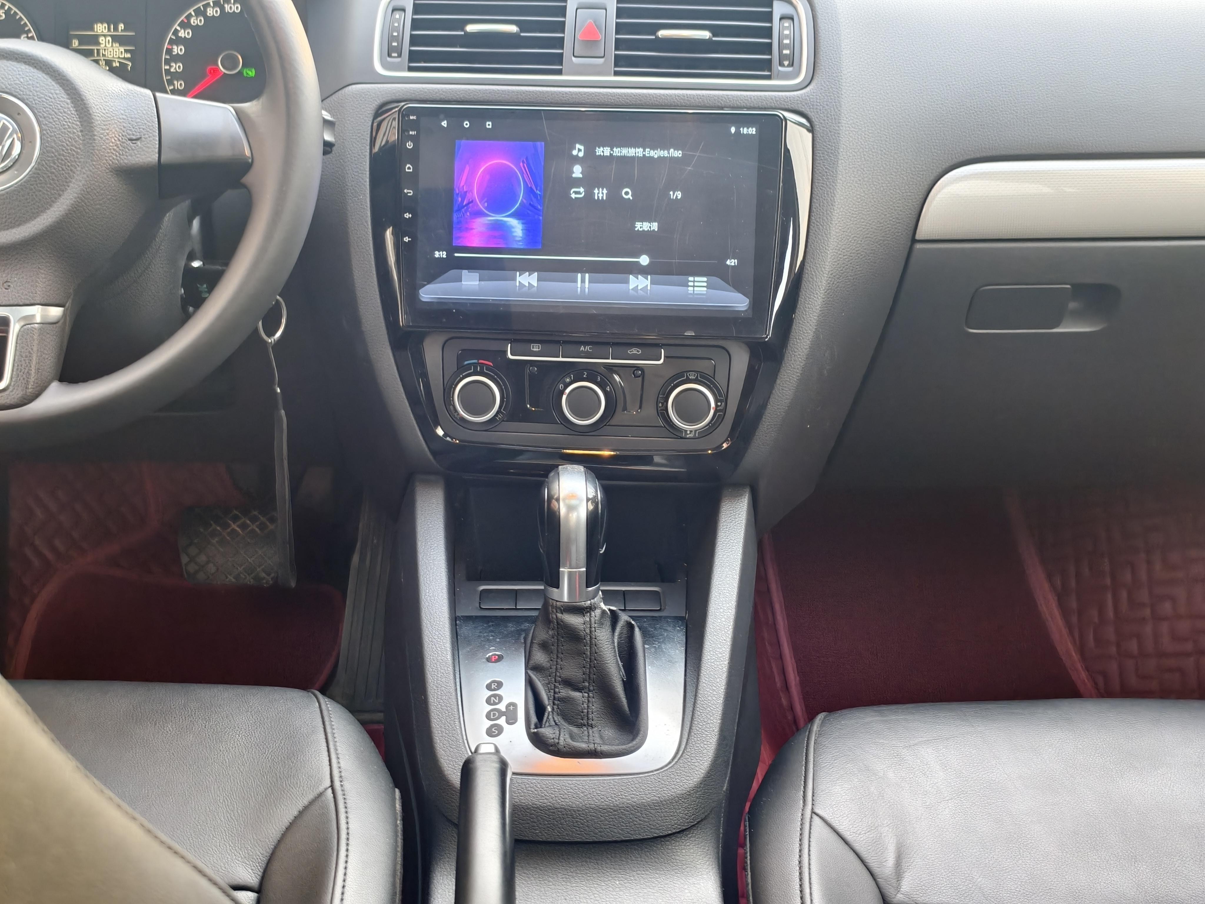 Volkswagen Sagitar 2014 thumb 8